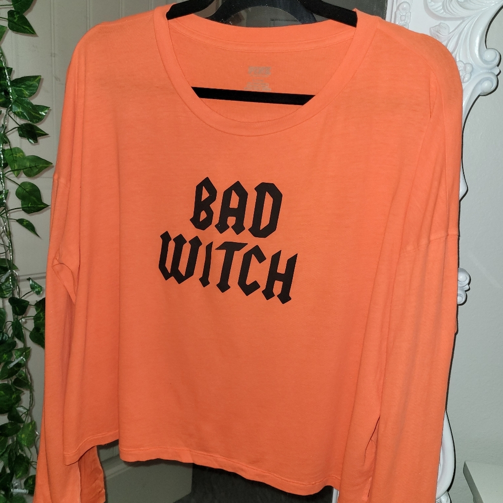 PINK cropped shirt 🧡🎃